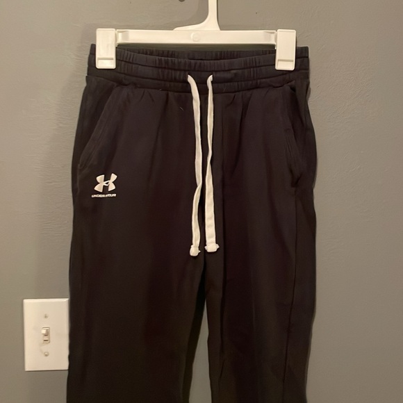 XS black Nike joggers - Picture 2 of 2